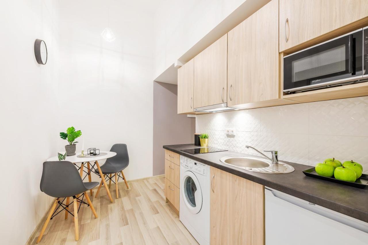 Citystay Narutowicza Lodz Apartment Exterior photo